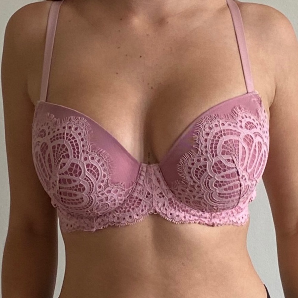 Victoria’s Secret bra